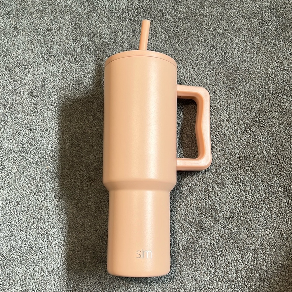 Simple Modern TREK 40oz Tumbler with Handle in Peach
